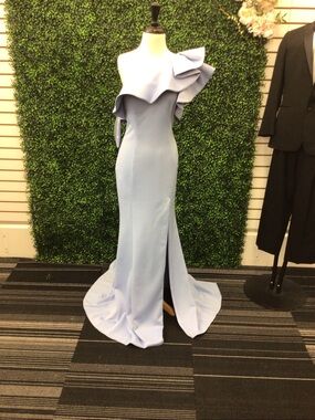 One shoulder Trumpet long gown